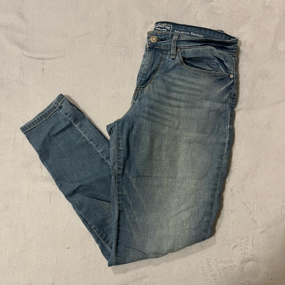 Levi’s skinny jeans